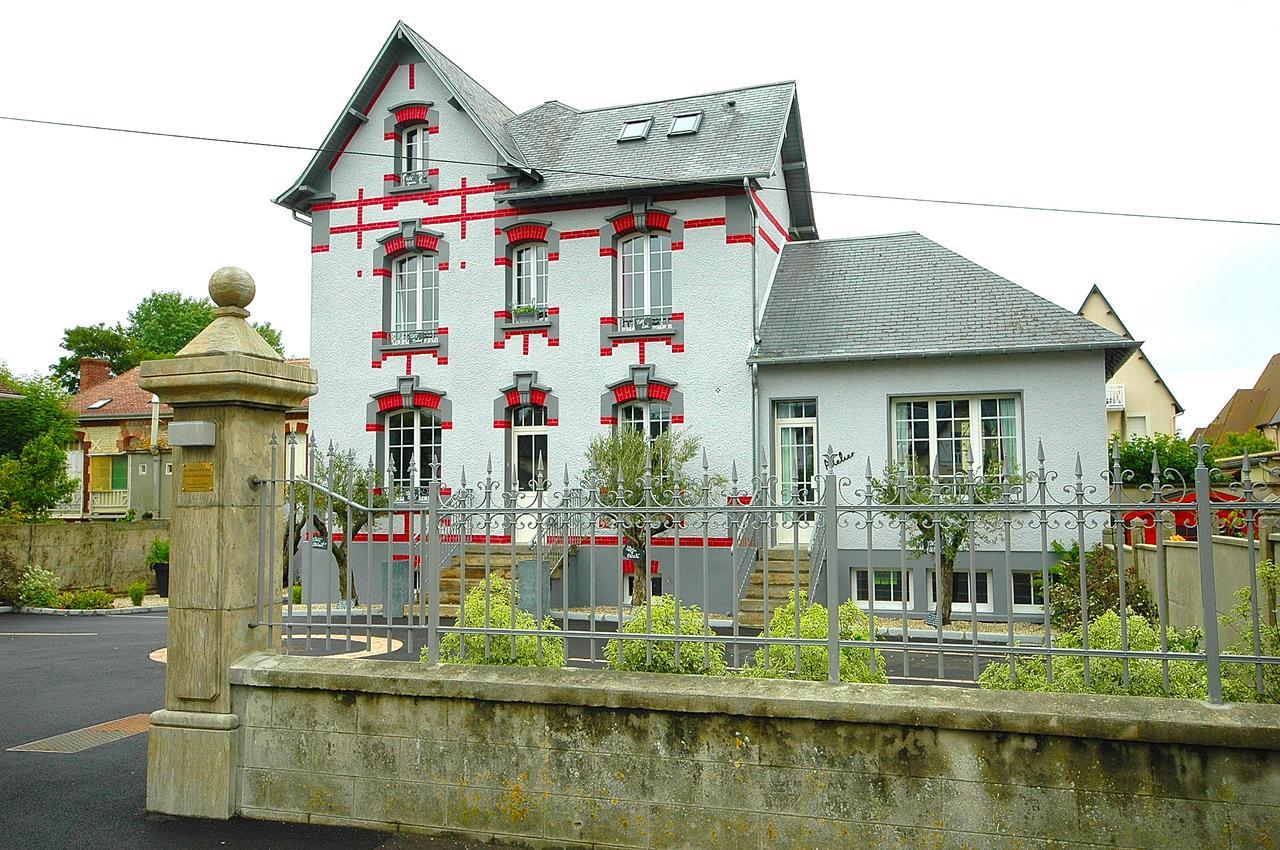 Le Manoir D'A Cote Hotel Courseulles-sur-Mer Exterior foto