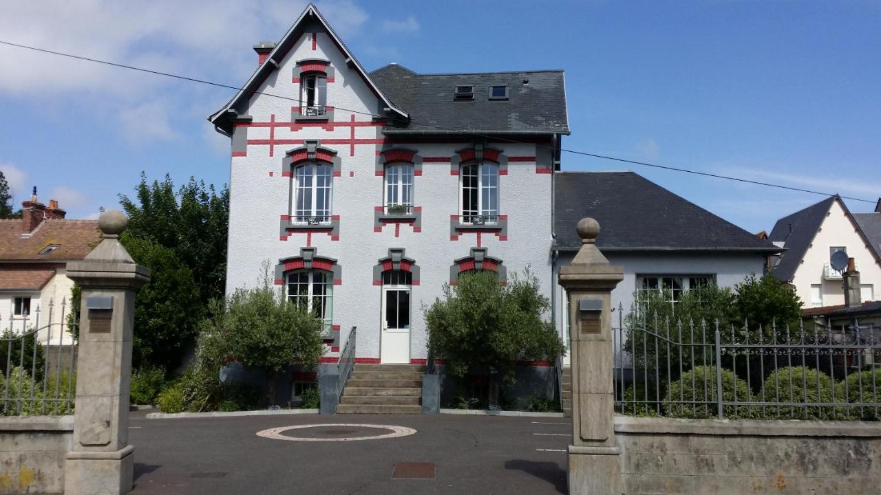 Le Manoir D'A Cote Hotel Courseulles-sur-Mer Exterior foto